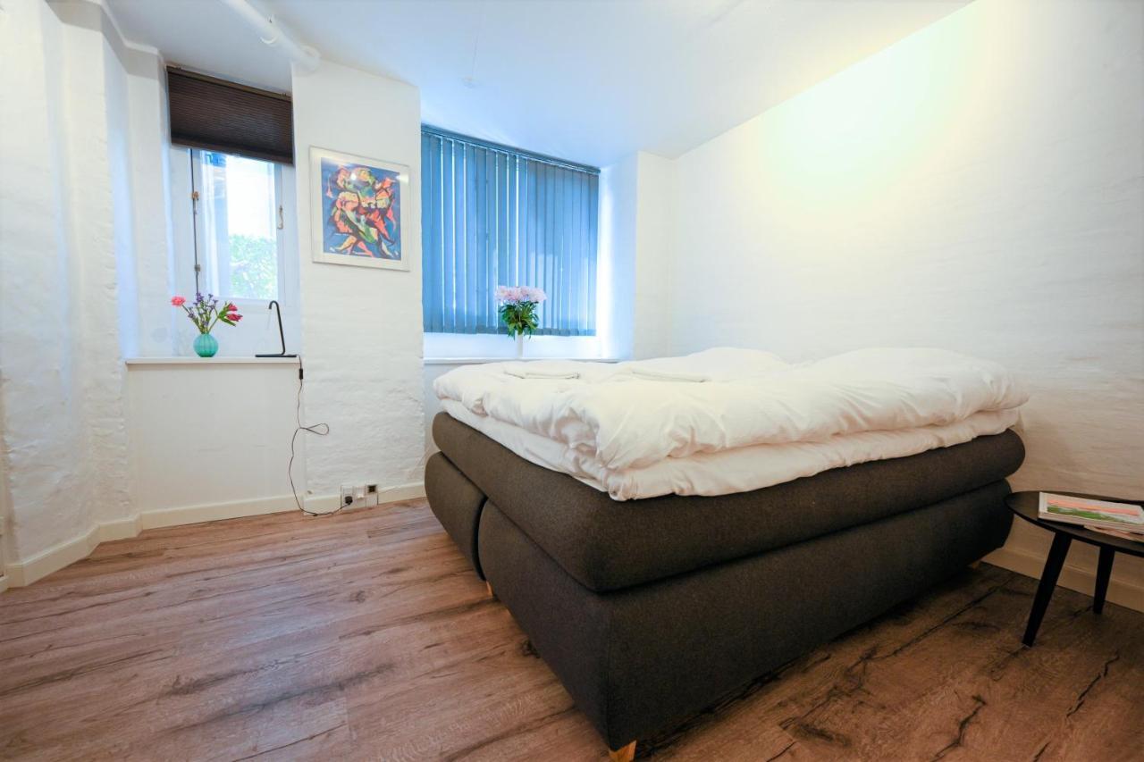 Sanders Lake - Pleasant Two-Bedroom Apartment In Downtown Kopenhagen Bagian luar foto